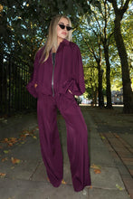 Load image into Gallery viewer, Olivia